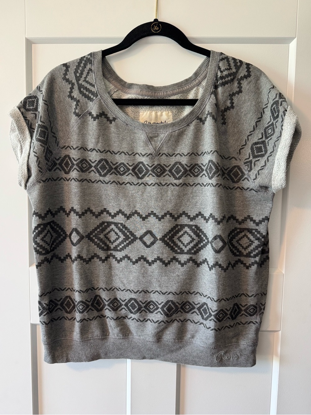Aeropostle Gray Short-Sleeve Patterned Knit Top